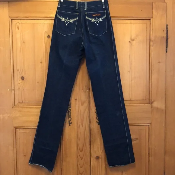 Sergio Valente VTG Mid 70s Dark Indigo Wash High Waist Jeans contrast Stitching - Picture 4 of 9